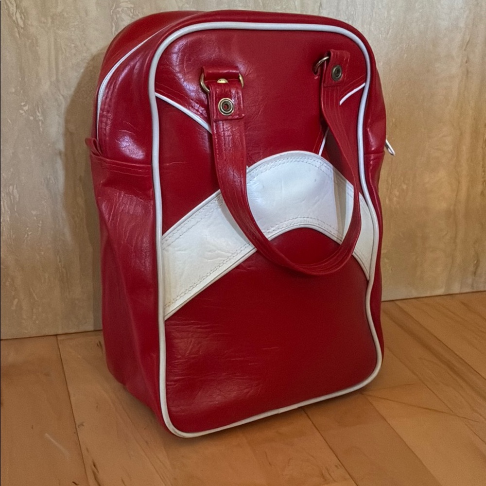 Vintage Purse Red & White Y2K One tree Hill Vibe